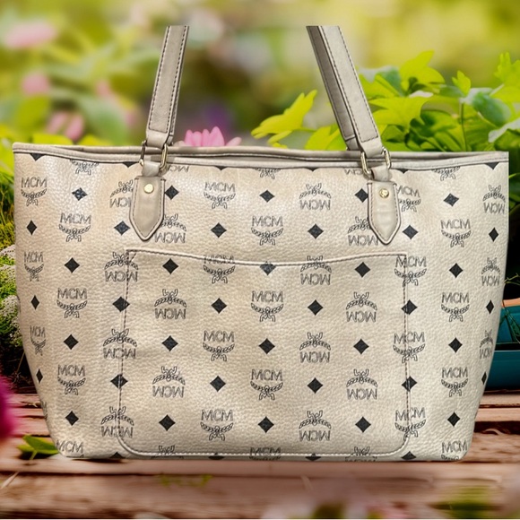 MCM Beige & Pink Stripe Shoulder Bag w/Certificate of Authenticity - Picture 4 of 15